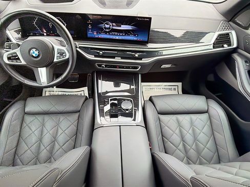 Used 2024 BMW X5 sDrive40i w/ M Sport Package RWD image 15