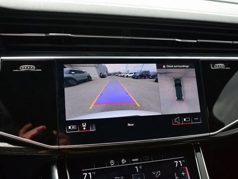 Used 2025 Audi Q7 3.0T Premium Plus image 48