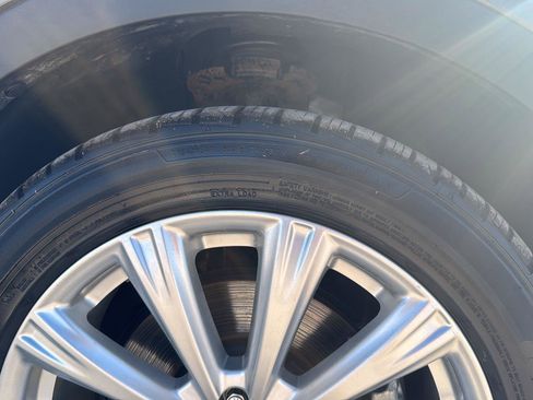 Used 2019 Ford Escape SEL image 10