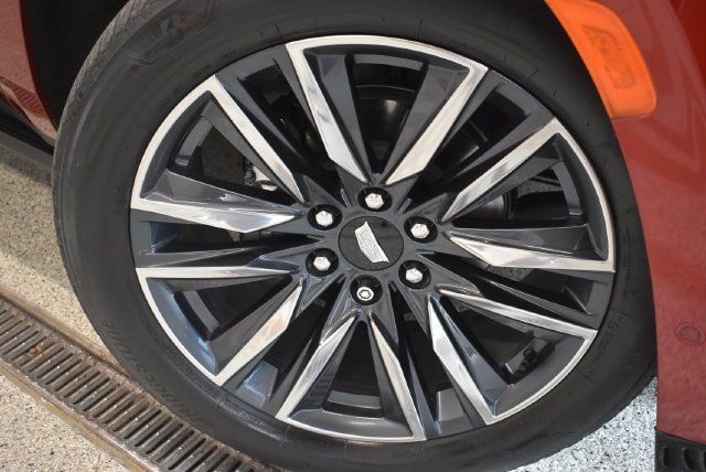 Used 2022 Cadillac Escalade Sport Platinum AWD/4WD image 30