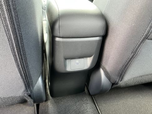 New 2025 Nissan Versa SV w/ Trunk Package image 20