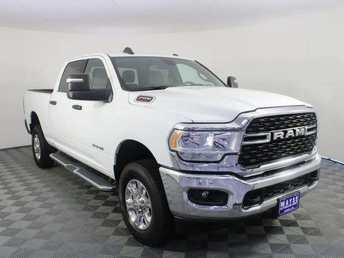 Used 2024 RAM 2500 Big Horn w/ Bed Utility Group image 24