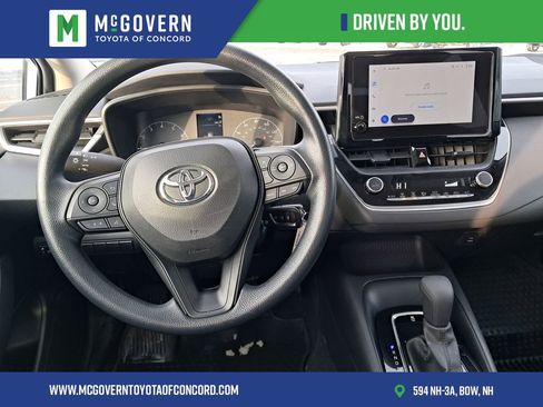 Used 2023 Toyota Corolla LE image 13