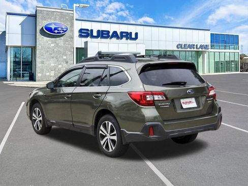 Used 2019 Subaru Outback 2.5i Limited AWD/4WD image 4