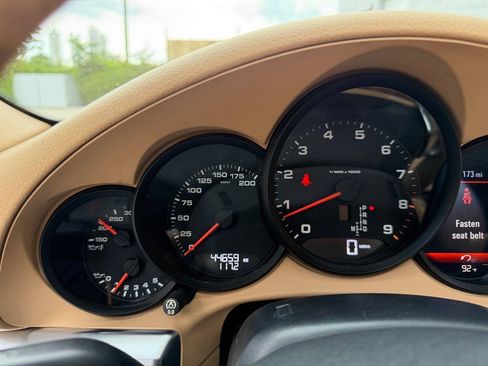 Used 2015 Porsche 911 Carrera RWD image 25