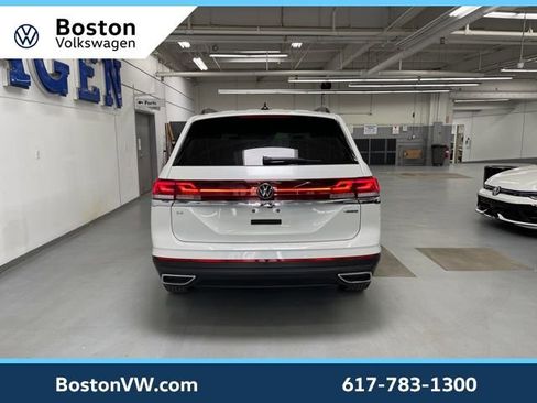 New 2026 Volkswagen Atlas SE AWD/4WD image 3