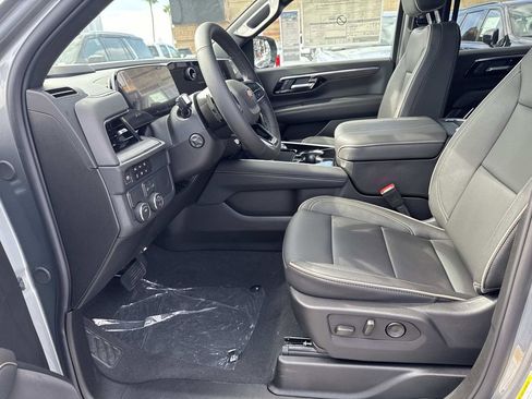 New 2026 Chevrolet Tahoe Premier image 23