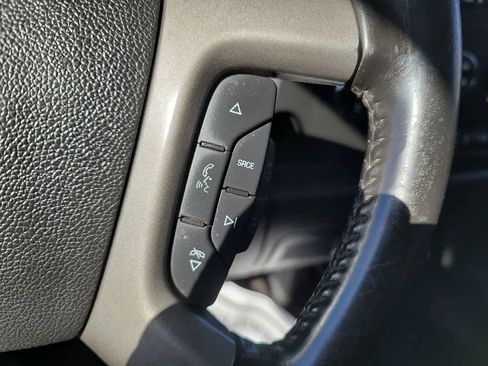 Used 2014 Chevrolet Silverado 2500 LT w/ Z71 Appearance Package AWD/4WD image 19