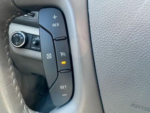 Used 2017 Buick Enclave Convenience image 17