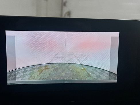 Used 2024 Chevrolet Trax RS w/ Sunroof Package image 22