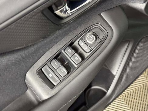 Used 2023 Subaru Outback Premium image 18