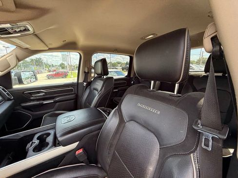 Used 2020 RAM 1500 Laramie AWD/4WD image 15