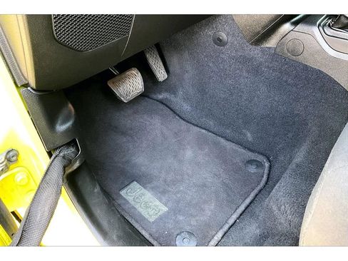 Used 2023 Jeep Wrangler Unlimited Sahara AWD/4WD image 30