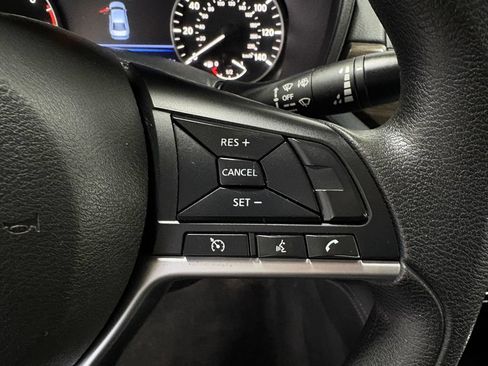 Used 2023 Nissan Altima 2.5 SV AWD/4WD image 21