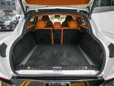 Used 2021 Aston Martin DBX image 69