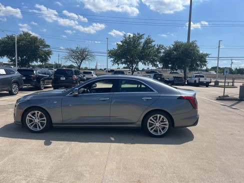 Used 2020 Cadillac CT4 Luxury w/ Sun And Sound Package RWD image 3