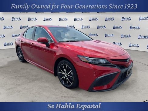Used 2024 Toyota Camry SE AWD/4WD image 1