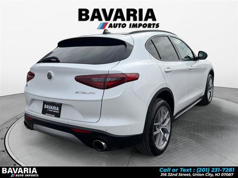 Used 2018 Alfa Romeo Stelvio Ti Sport image 5