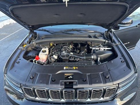 Used 2025 Jeep Grand Cherokee L Limited w/ Trailer Tow Package image 26