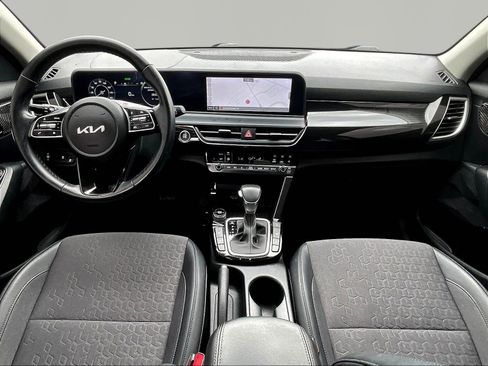 Used 2024 Kia Seltos S AWD/4WD image 7