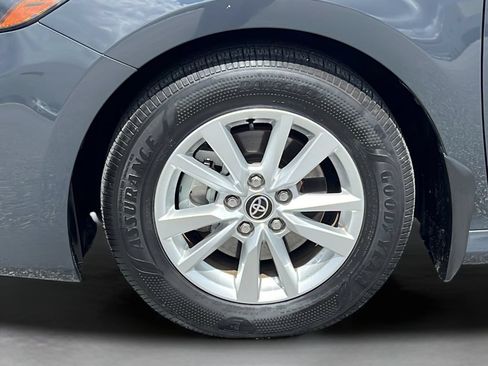 Used 2025 Toyota Camry LE FWD image 25