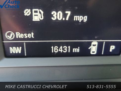Used 2025 Chevrolet Trax LS w/ Driver Confidence Package FWD image 16