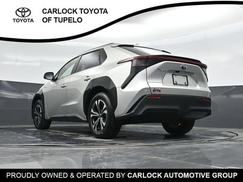 Used 2025 Toyota bZ4X FWD image 58