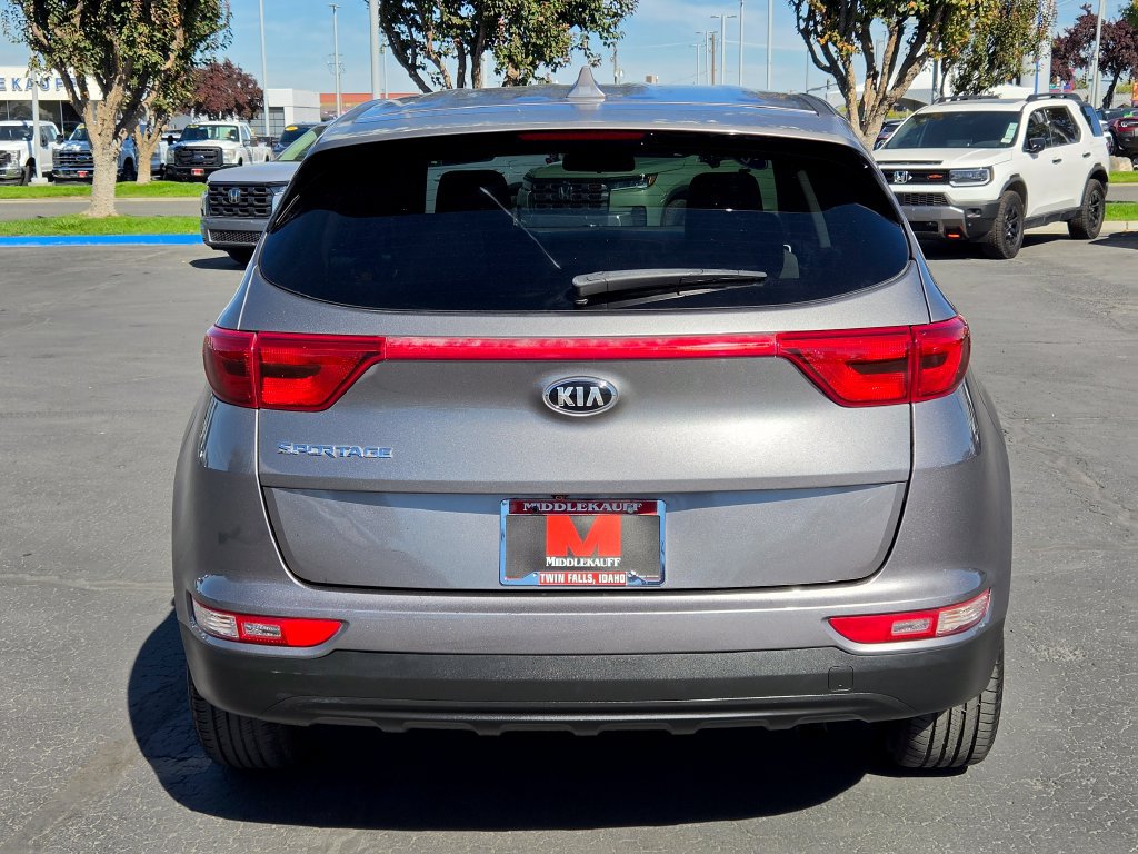 Used 2019 Kia Sportage LX AWD/4WD image 4