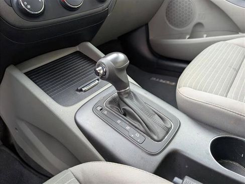 Used 2015 Kia Forte LX w/ Popular Package image 17