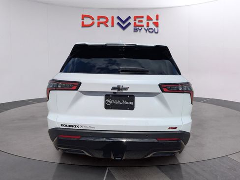 New 2026 Chevrolet Equinox RS w/ Safety and Technology Package image 4