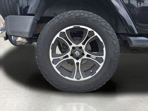 Used 2013 Jeep Wrangler Unlimited Sahara w/ Connectivity Group image 47