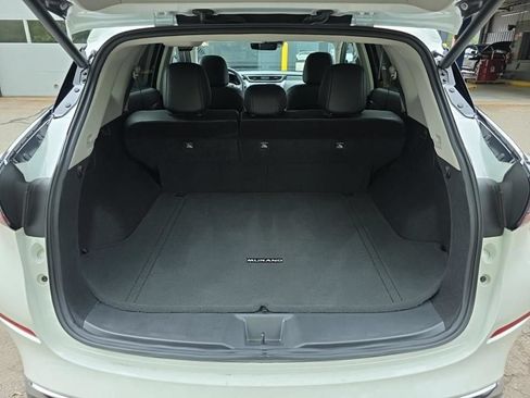 Used 2024 Nissan Murano SL AWD/4WD image 16