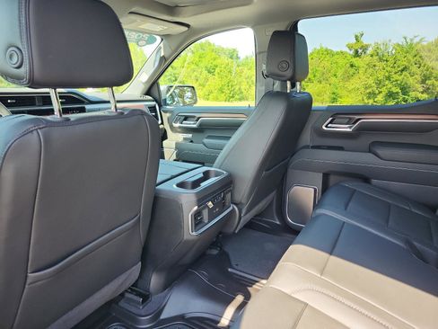 Certified 2025 GMC Sierra 1500 Denali w/ Denali Reserve Package AWD/4WD image 13