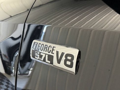 Used 2019 Toyota Tundra SR5 w/ TRD Off Road Package AWD/4WD image 6