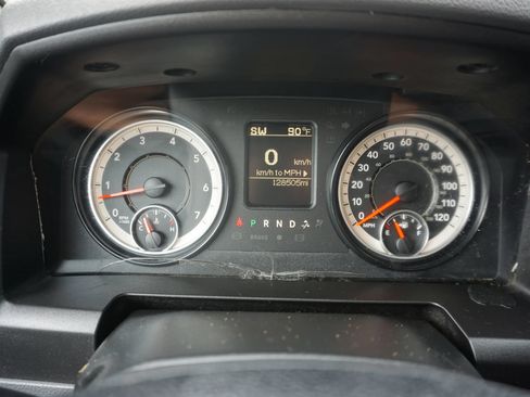 Used 2017 RAM 1500 Classic SLT RWD image 27