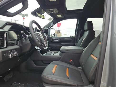 New 2026 GMC Sierra 2500 AT4 w/ AT4 Premium Plus Package image 17