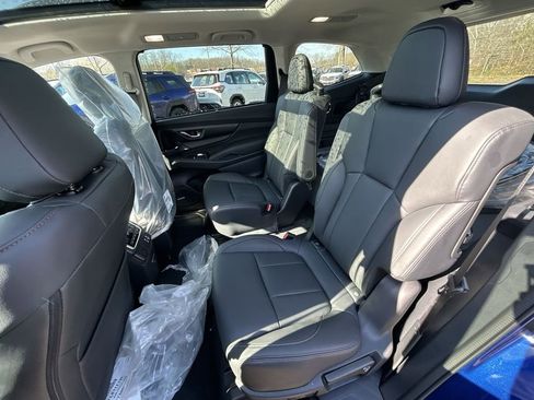 New 2026 Subaru Ascent Limited Bronze AWD/4WD image 12