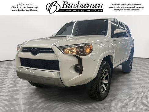 Used 2021 Toyota 4Runner TRD Off-Road Premium image 1