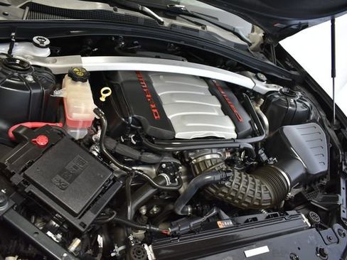 Certified 2018 Chevrolet Camaro SS RWD image 37