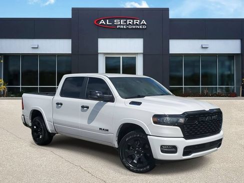 Used 2025 RAM 1500 Big Horn AWD/4WD image 1