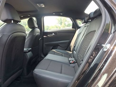Used 2023 Kia Forte GT-Line w/ GT-Line Premium Package FWD image 10
