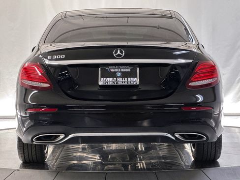 Used 2019 Mercedes-Benz E 300 image 10