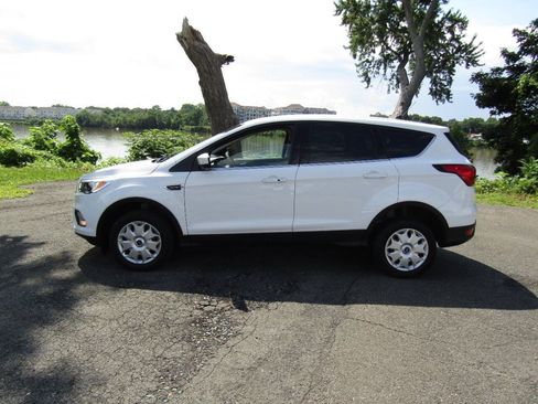 Used 2019 Ford Escape SE AWD/4WD image 4