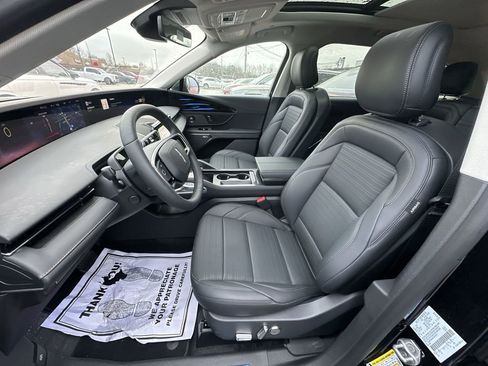 New 2026 Lincoln Nautilus Reserve w/ Jet Appearance Package AWD/4WD image 11
