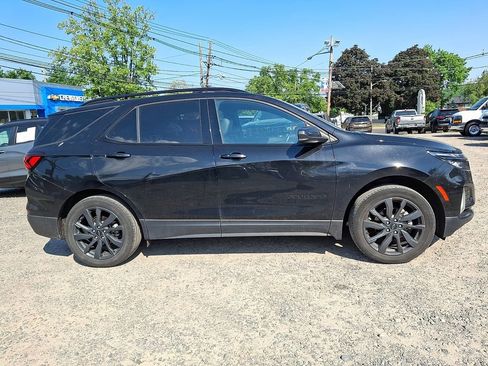 Used 2024 Chevrolet Equinox RS AWD/4WD image 9