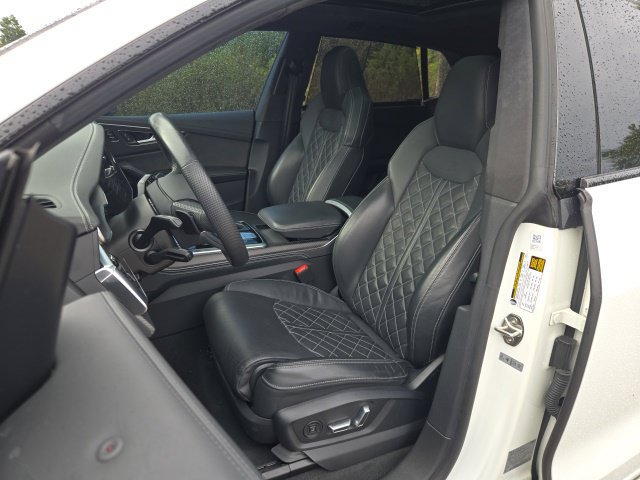 Used 2024 Audi SQ8 Prestige AWD/4WD image 33