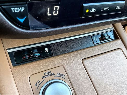 Used 2018 Lexus ES 350 w/ Navigation System Package FWD image 32