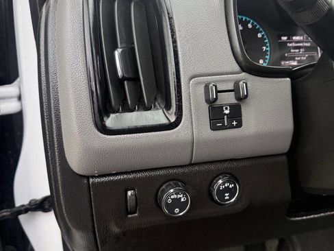 Used 2022 Chevrolet Colorado W/T w/ WT Convenience Package image 29