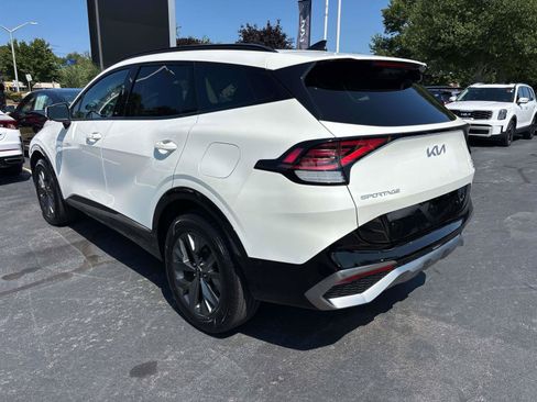 Used 2025 Kia Sportage SX Prestige AWD/4WD image 3