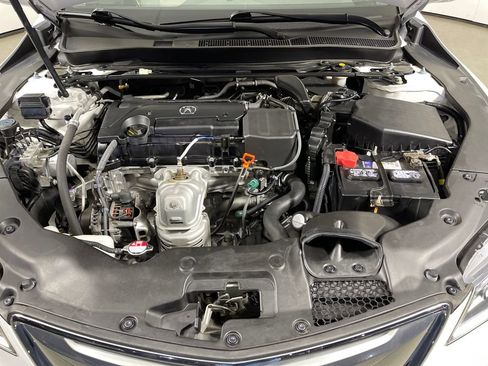 Used 2015 Acura TLX Tech image 9